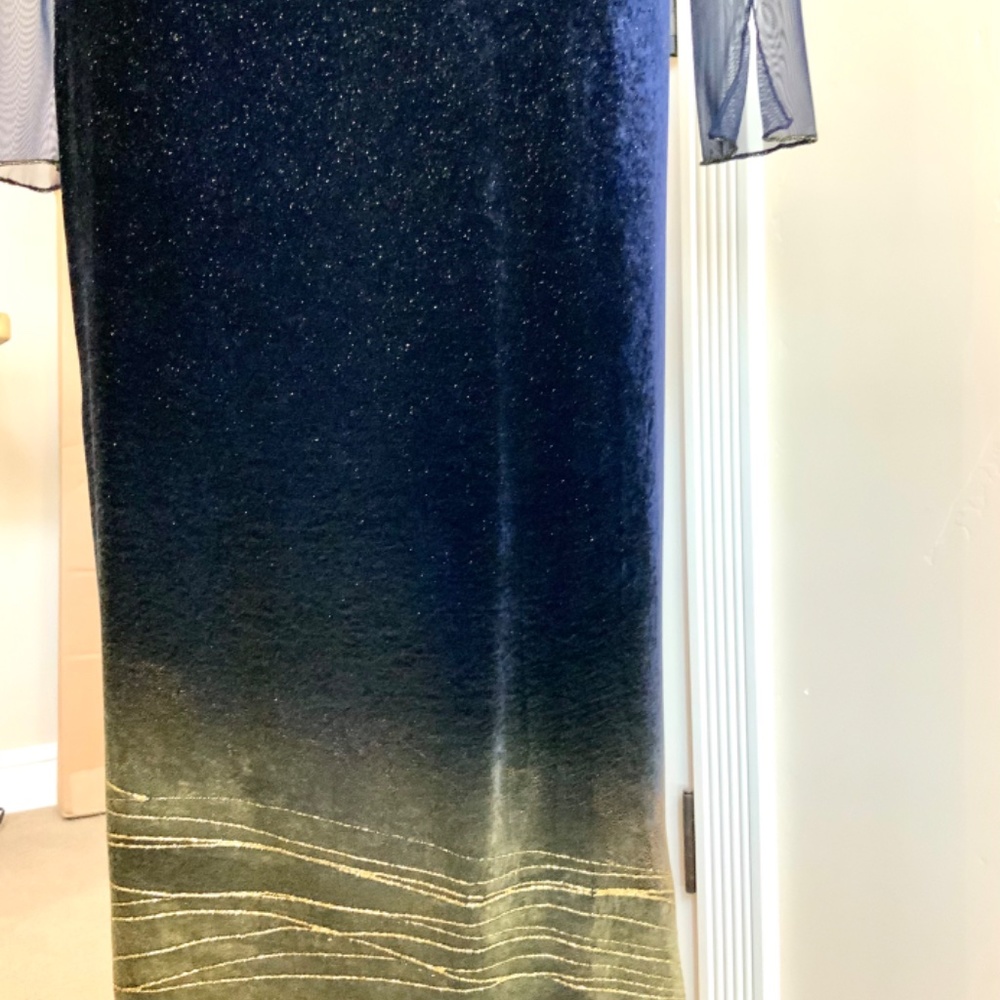 Bob Mackie velvet evening gown - Picture 3 of 13
